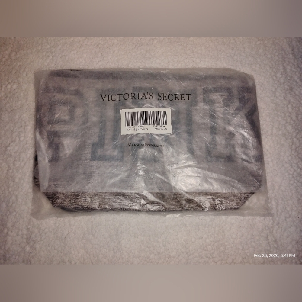 "PINK" VICTORIA'S SECRET GRAY AND BLACK MEDIUM TOTE BAG - Picture 3 of 10